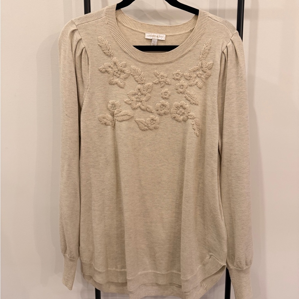 Crown & Ivy Cream Floral Knit Sweatshirt